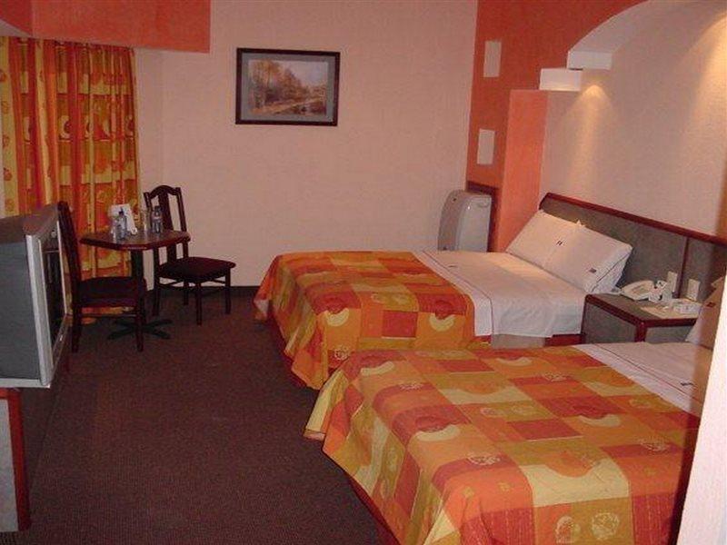 Hotel Principado Tijuana Aeropuerto Zewnętrze zdjęcie