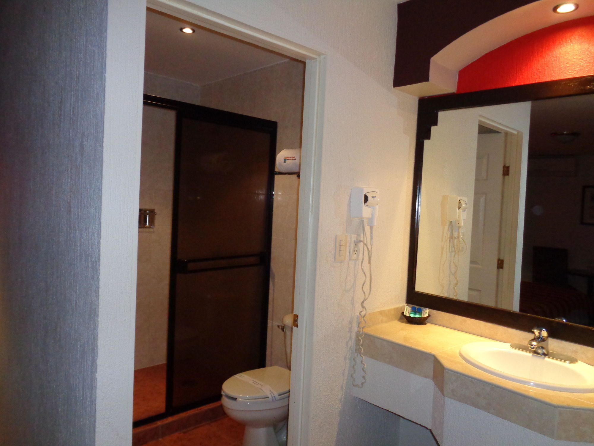 Hotel Principado Tijuana Aeropuerto Zewnętrze zdjęcie